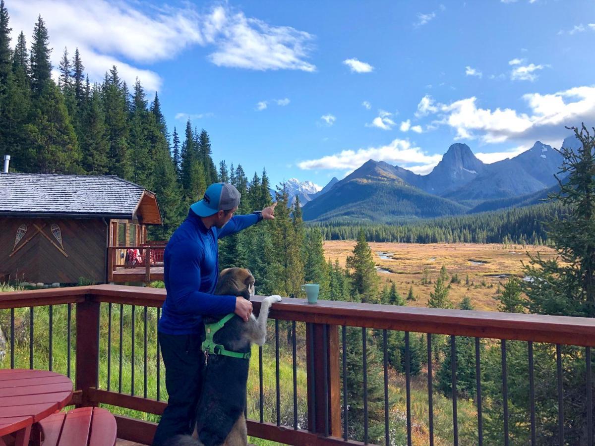 Mount Engadine Lodge Kananaskis Exteriör bild
