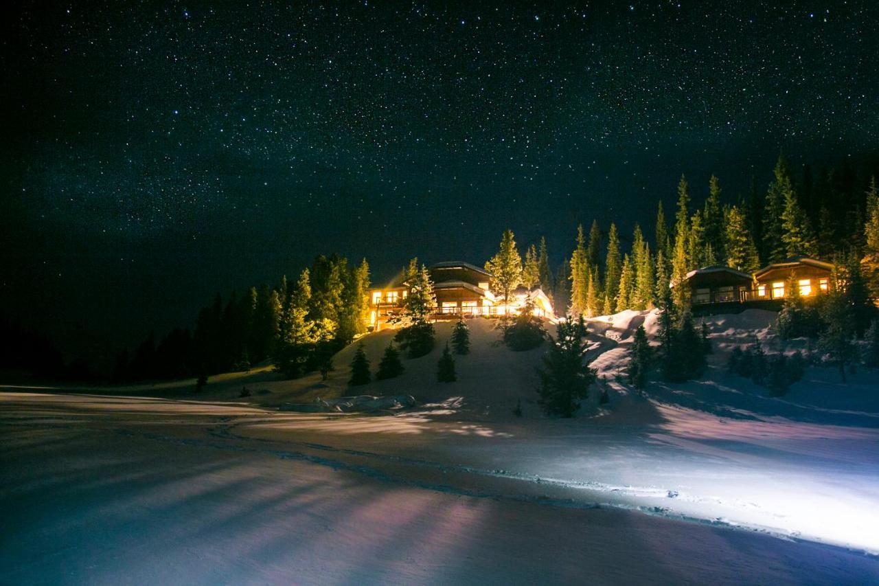 Mount Engadine Lodge Kananaskis Exteriör bild